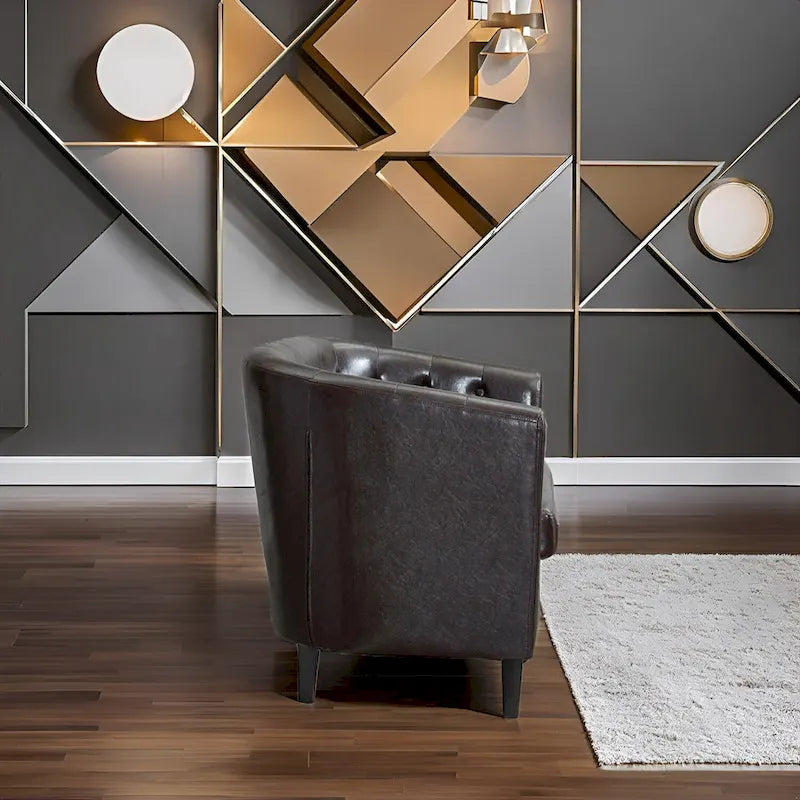 Látkou potažená pohovka ve tvaru sudu ze syntetické kůže s knoflíkovým prošíváním ve stylu Midcentury Modern – Pohodlná pohovka ve tvaru vany